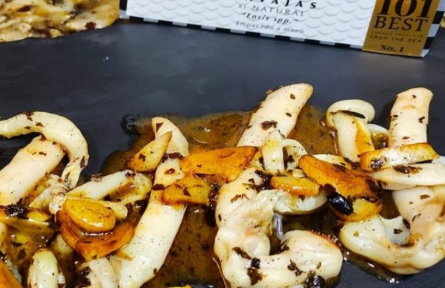Navajas a la plancha con pimentón