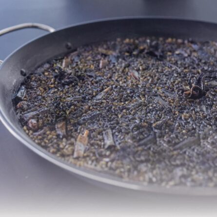 cocinado arroz negro quique dacosta