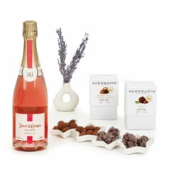 Lote gourmet 233 con Juvé & Camps Cinta Rosé Brut Reserva y dulces Pancracio